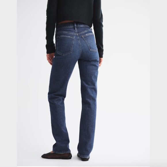 Abercrombie & Fitch Petite '90s Slim Straight Ultra Rise Jeans-Extra Short 26/2 - Picture 4 of 7